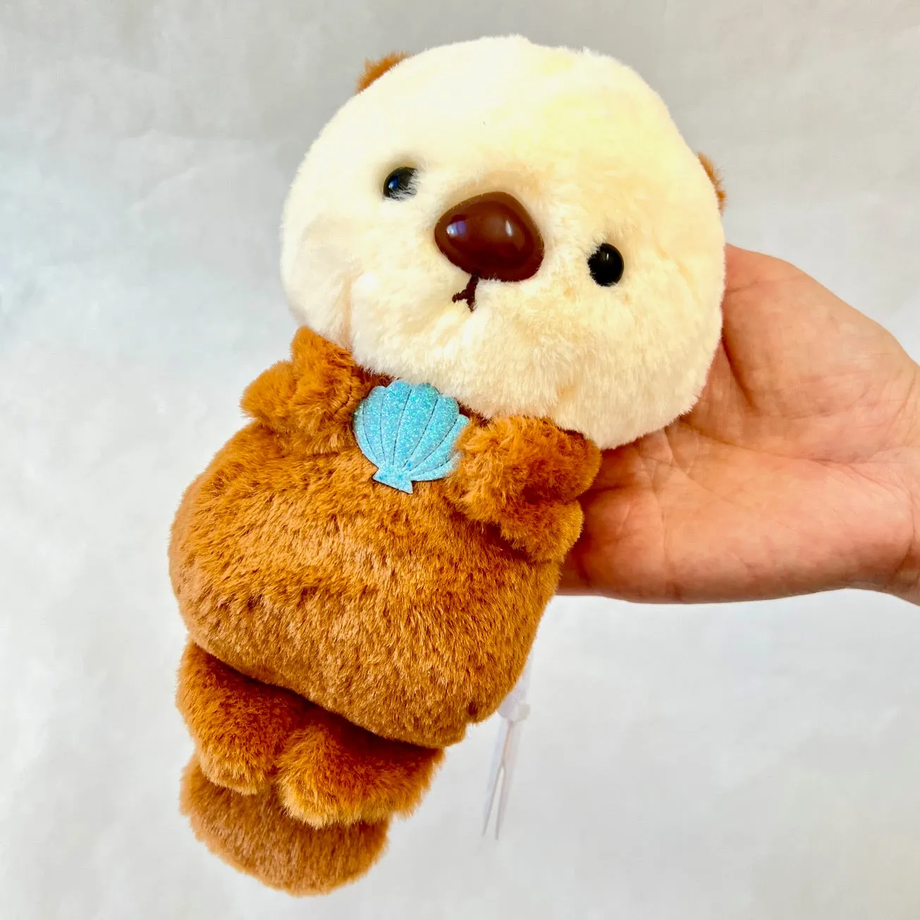 X 63462 OTTER PLUSH-DISCONTINUED