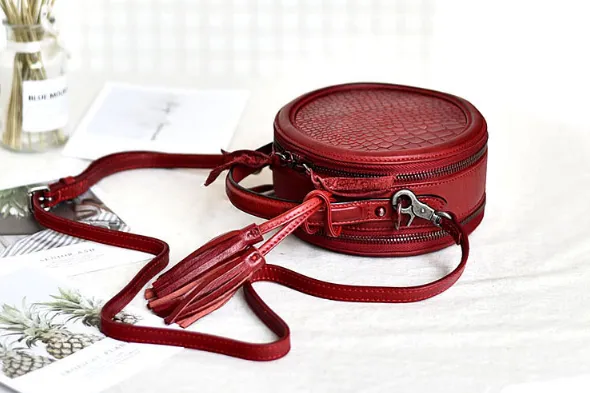 YAAGLE Female Personalized Real Leather Round Cross Body Bag YG8082
