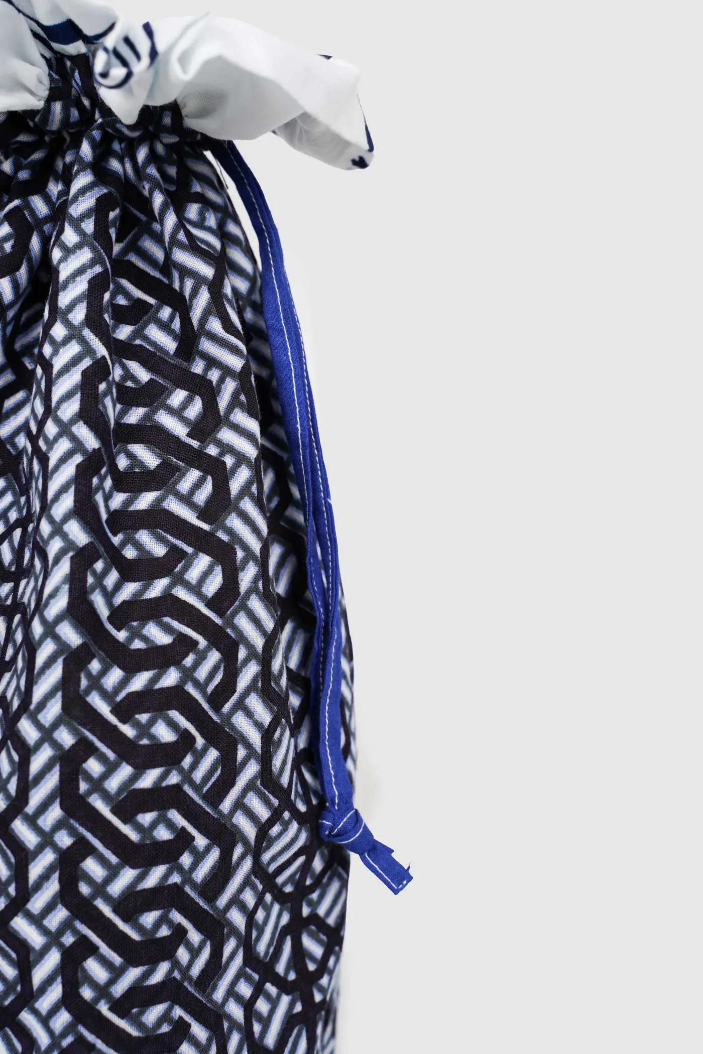 Yukata Cotton Drawstring Reversible Wine Pouch